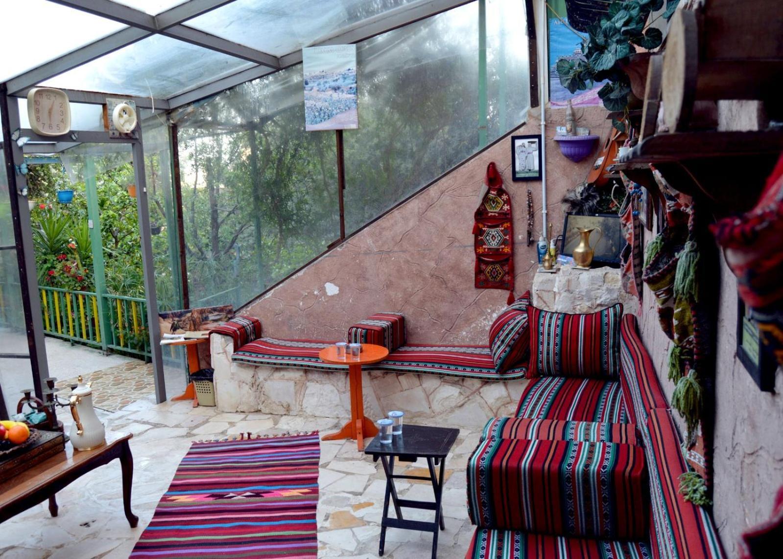 الطبيعة Nature House *